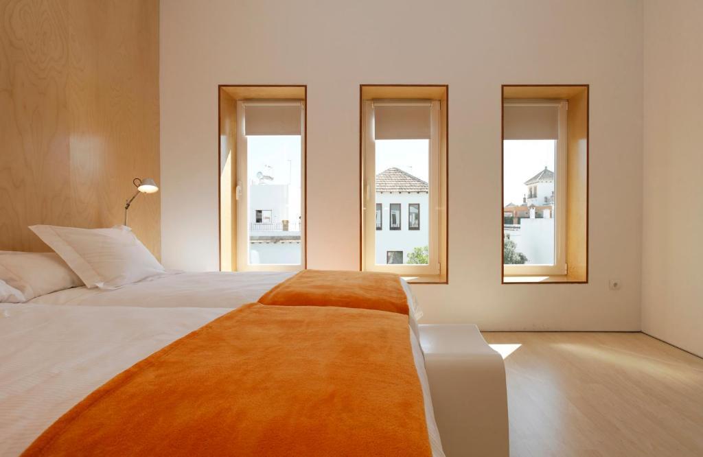 Boutique Hotel Holos Севилья Экстерьер фото